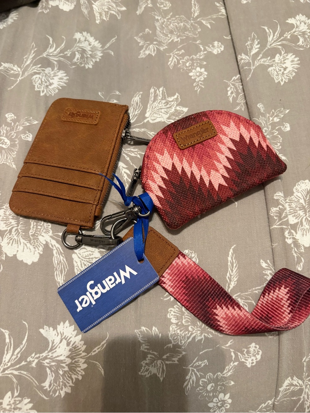 Wrangler Brown Card Holder with red and pink Patterned Coin Pouch & Lanyard